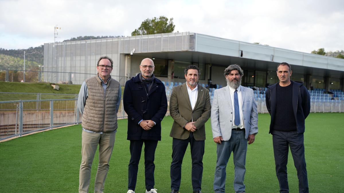 Las mejoras en la pista de atletismo de Magaluf han tenido un coste de 400.000 euros Las mejoras en la pista de atletismo de Magaluf han tenido un coste de 400.000 euros