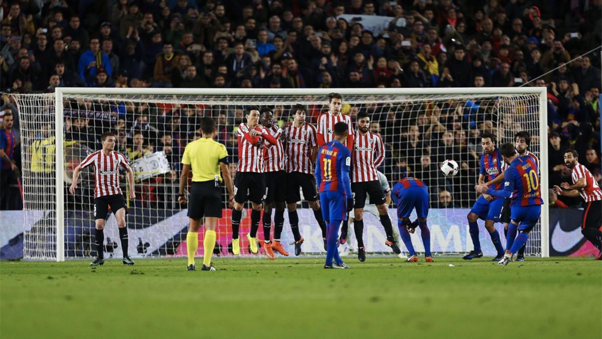 El lanzamiento de falta directa de Leo Messi en el Barça-Athletic de la Copa 2016/17