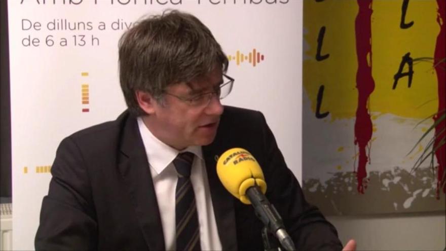 Puigdemont veu "evident" que l'Estat intenta penjar-li "la llufa" del terrorisme