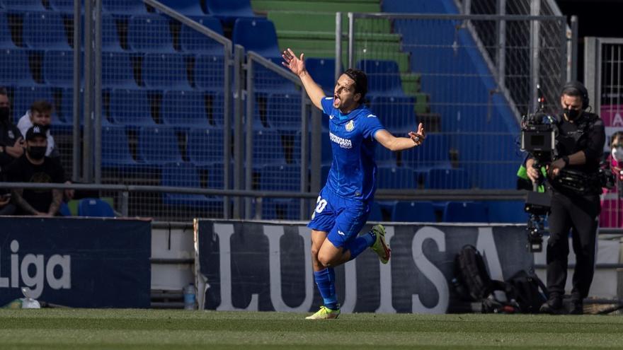 Un doblete de Ünal salva un punto para el Getafe ante un revitalizado Alavés