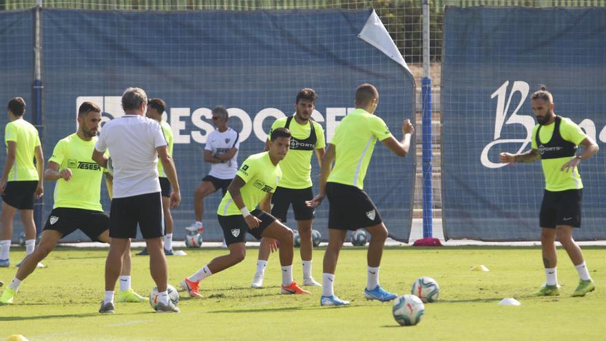 Imagen de un entrenamiento del Málaga CF esta semana preparando el duelo contra la UD Almería.