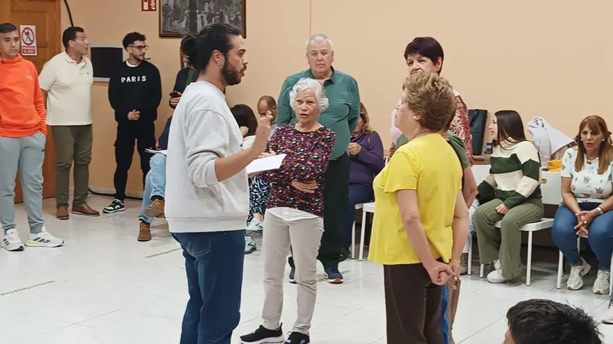 300 vecinos de Agüimes ensayan el auto de la pasión