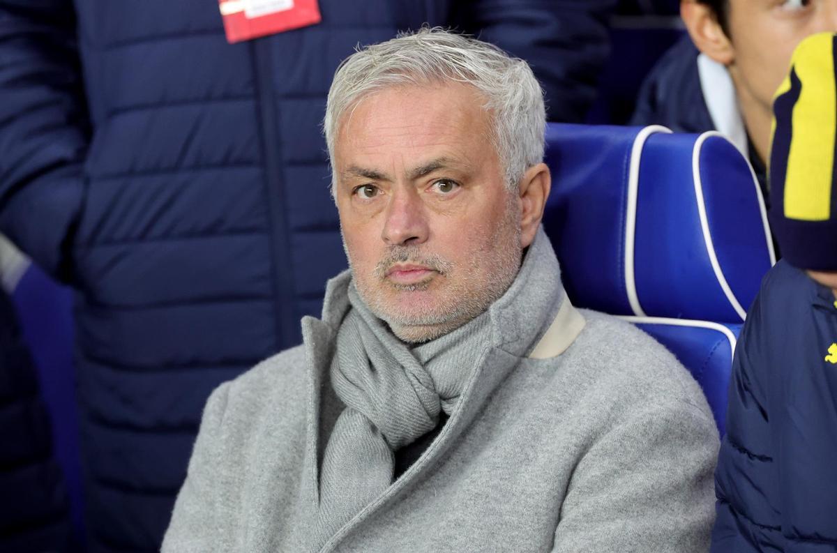 José Mourinho durante su etapa en Turquía