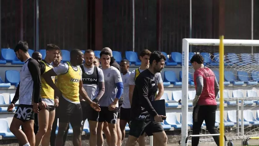 VÍDEO: Primer entrenamiento de Lolo Escobar con el Avilés