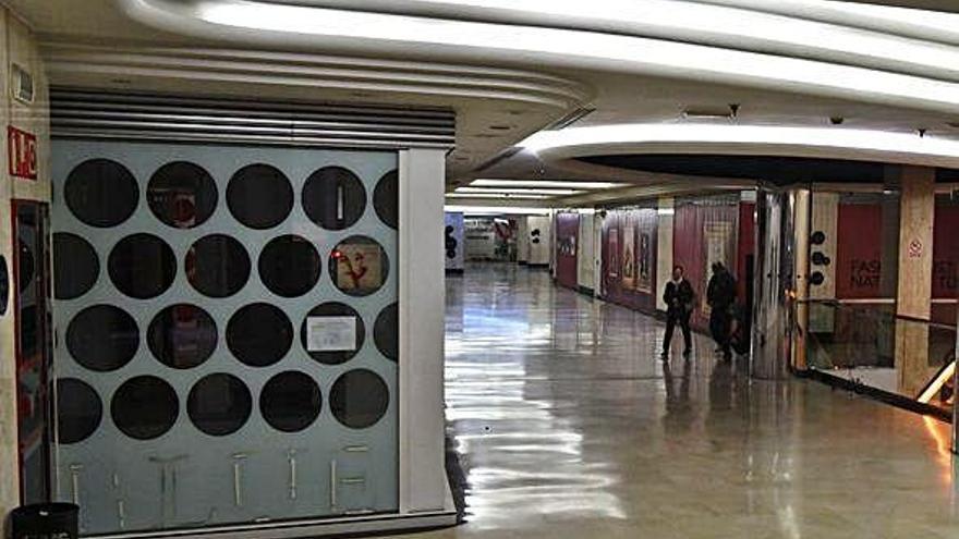 Interior de la planta principal del Bulevar del Papagayo.