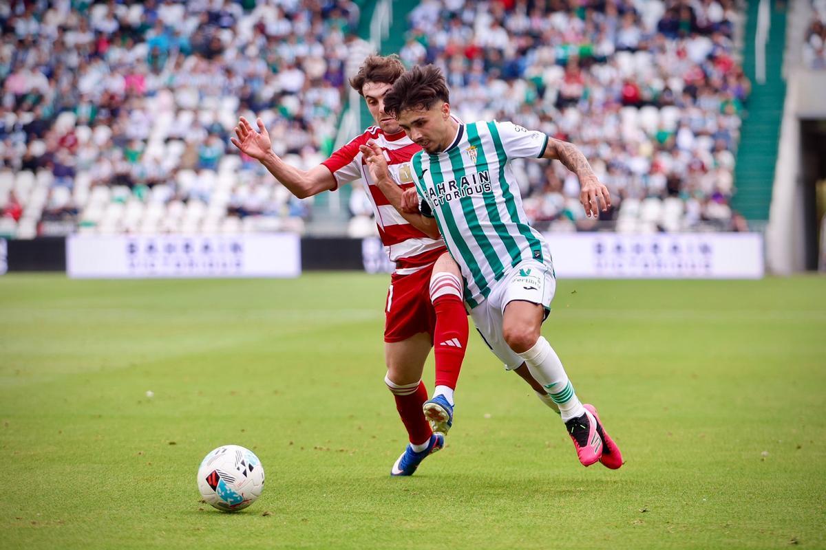 Córdoba CF-Granada | Las imágenes del partido de LaLiga Hypermotion