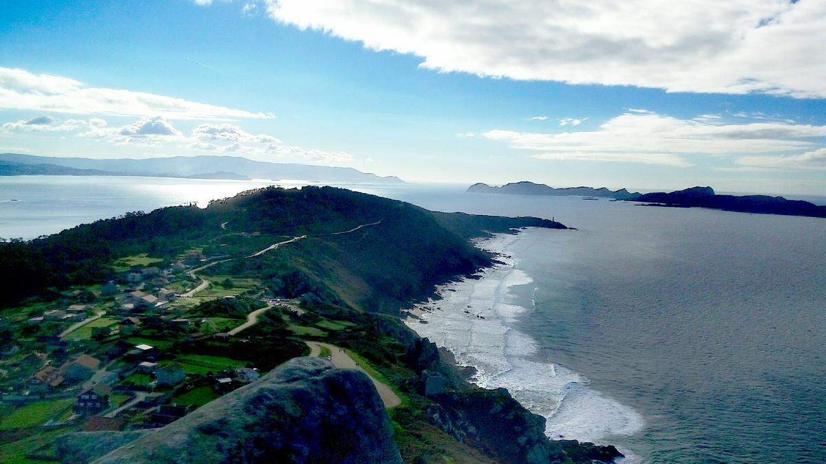 Monte do Facho, Donón. Municipio de Cangas. Foto de @longalsa