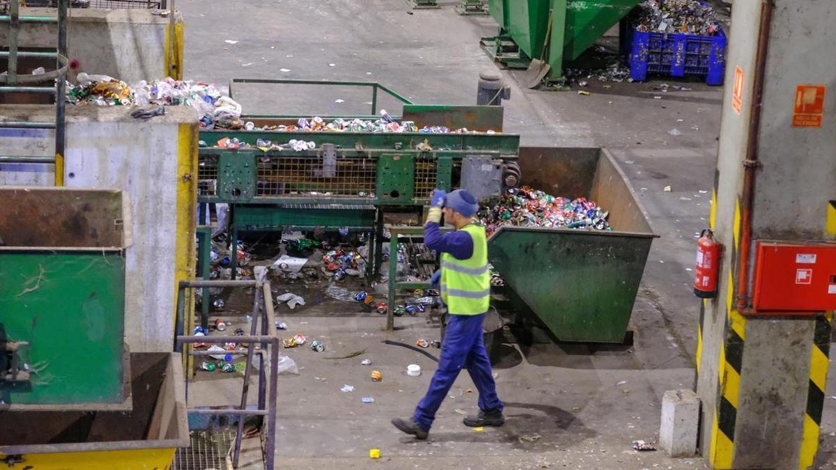 Planta de reciclaje de Villena, en una imagen de archivo.