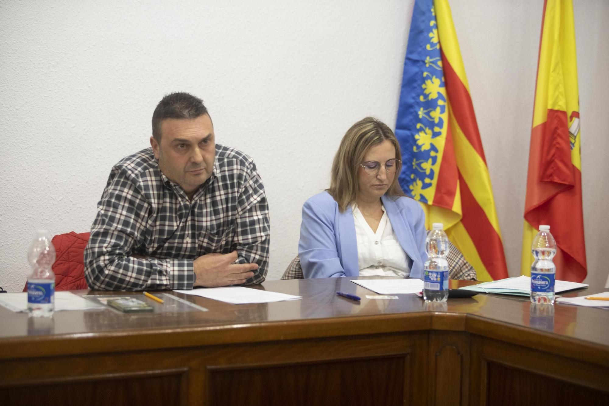 Así ha sido el pleno de la moción de censura en Barxeta