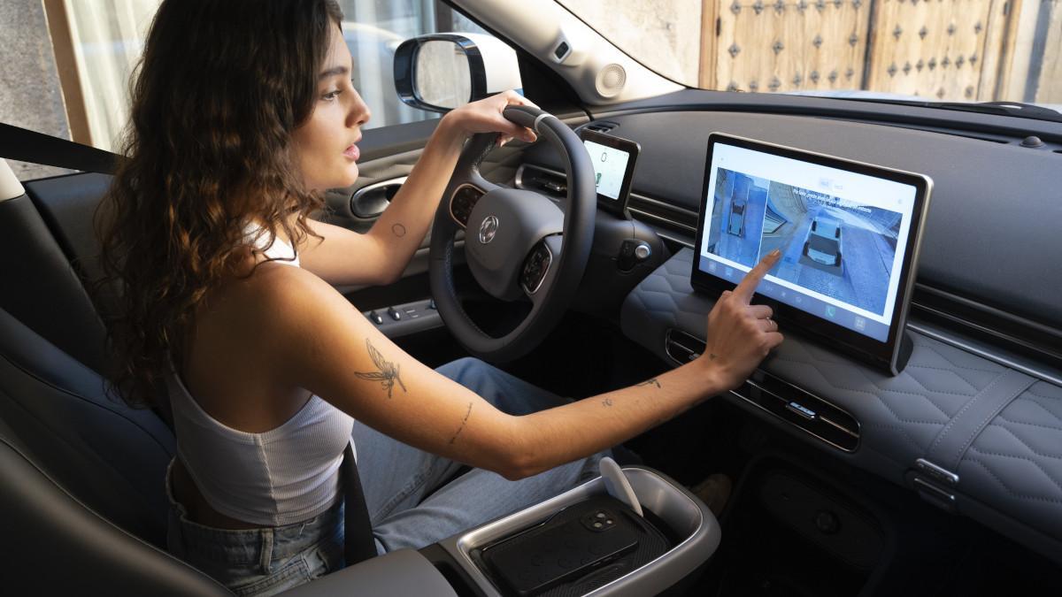 Interior del Dongfeng Box