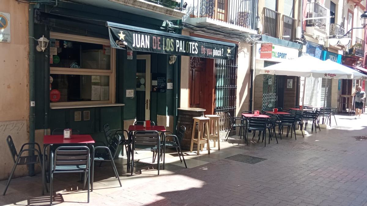 Así es la fachada del bar ubicado en la Calle Campoamor de la capital de la Plana.