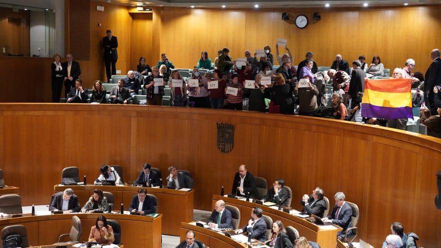 Los memorialistas, ante la derogación de la ley de memoria: &quot;Sensación de insulto y abandono&quot;