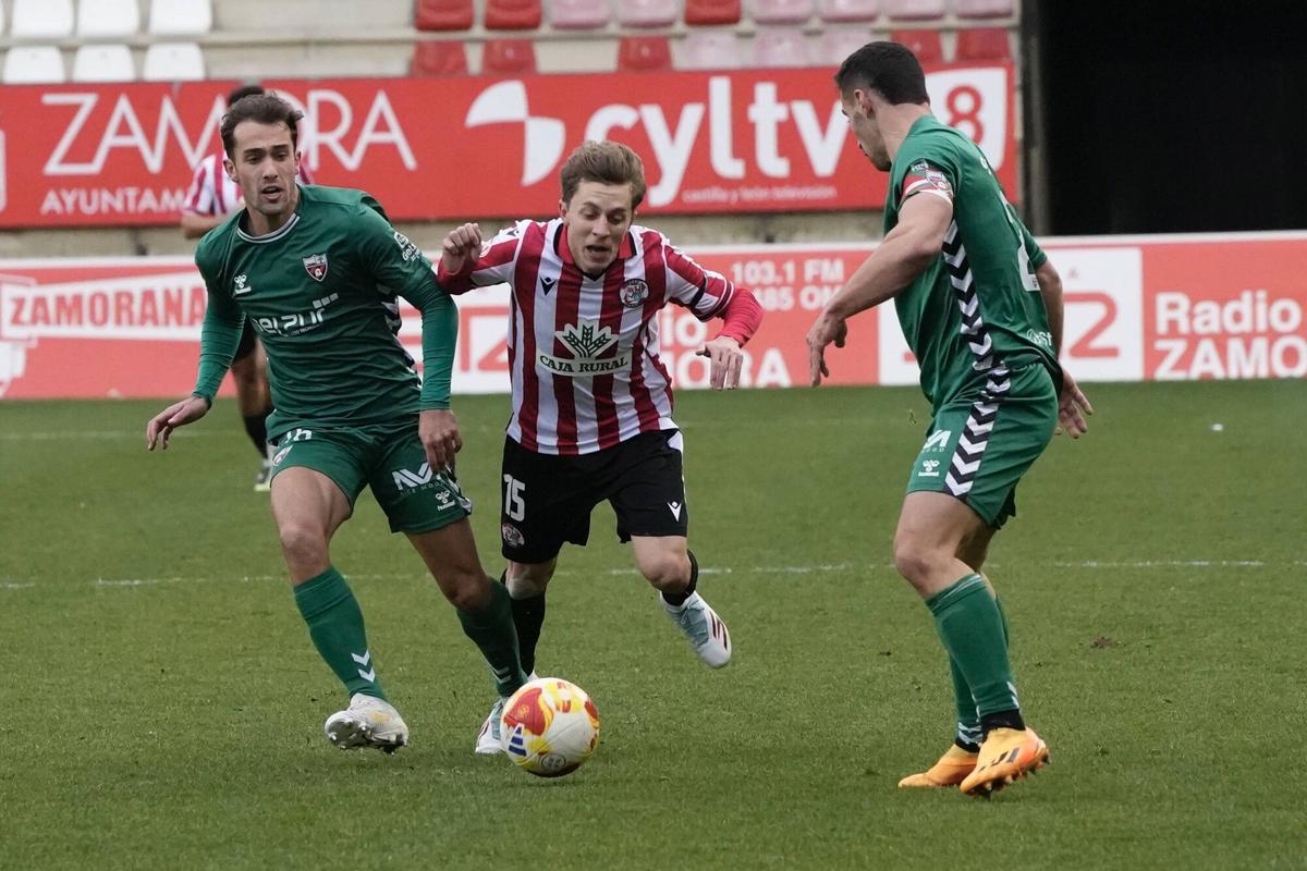 Imágenes del partido entre el Zamora CF y el Arenas de Getxo.