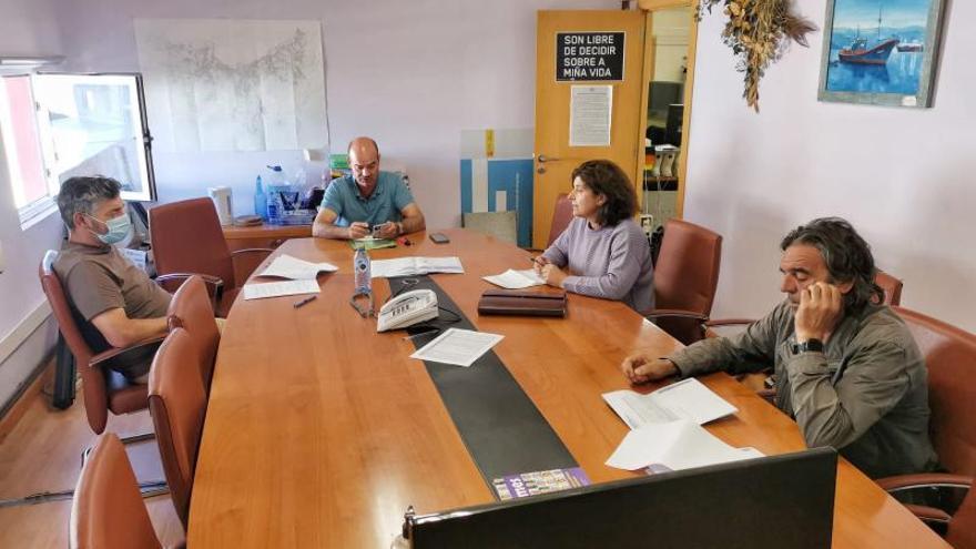 El gerente de la EOXI acude hoy a la Mesa da Sanidade después de las quejas de Bueu