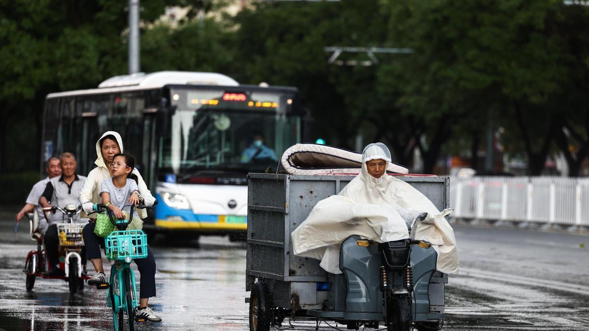 Más de 120.000 evacuados por fuertes lluvias en el centro de China