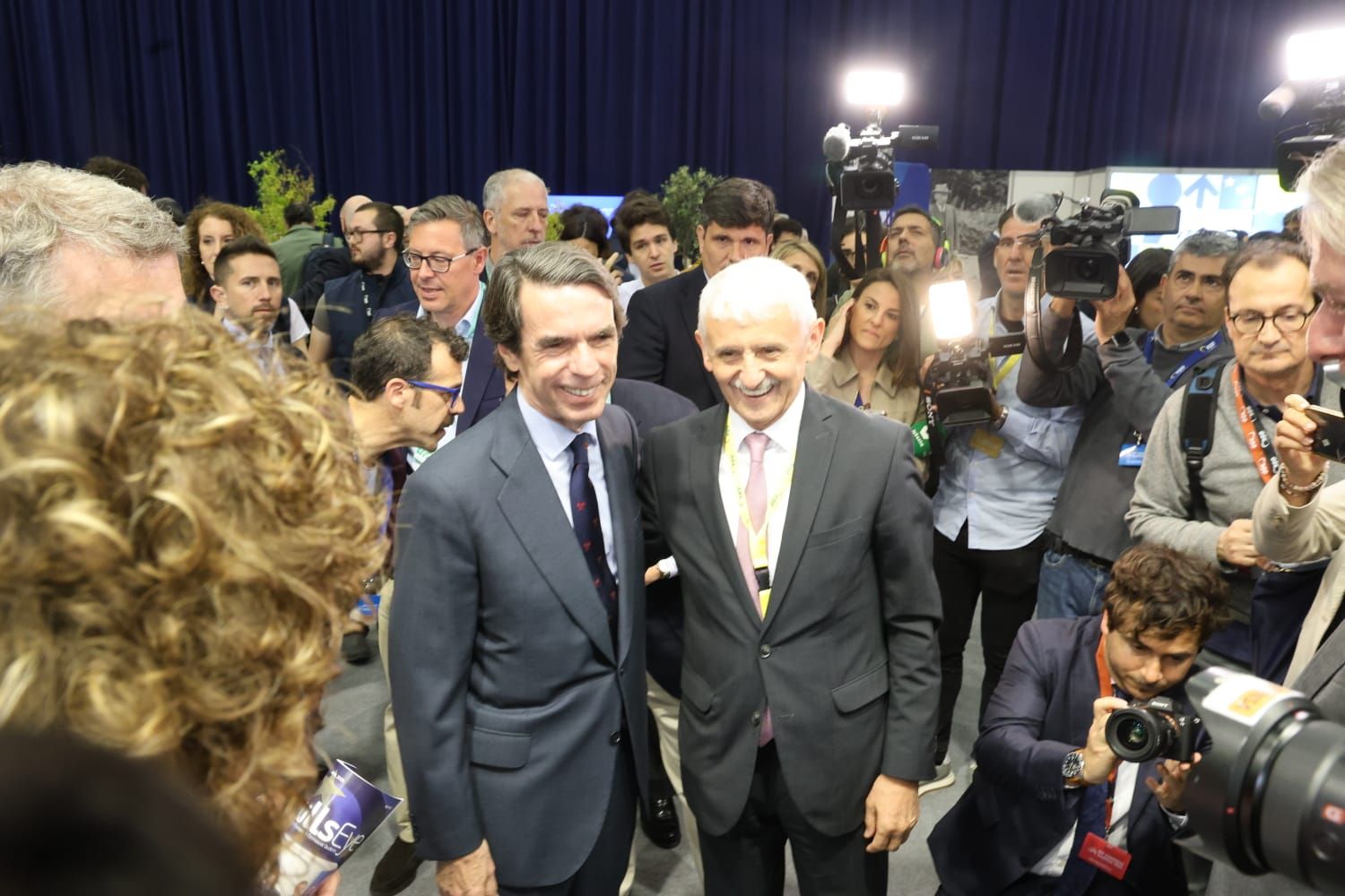 Todas las fotos de la segunda jornada del congreso del PP europeo en València