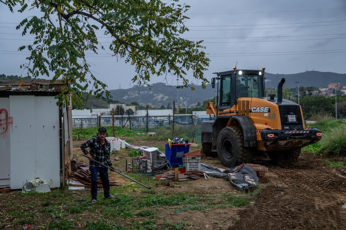Cuenta atrás para el desalojo del campamento de chabolas de Montcada