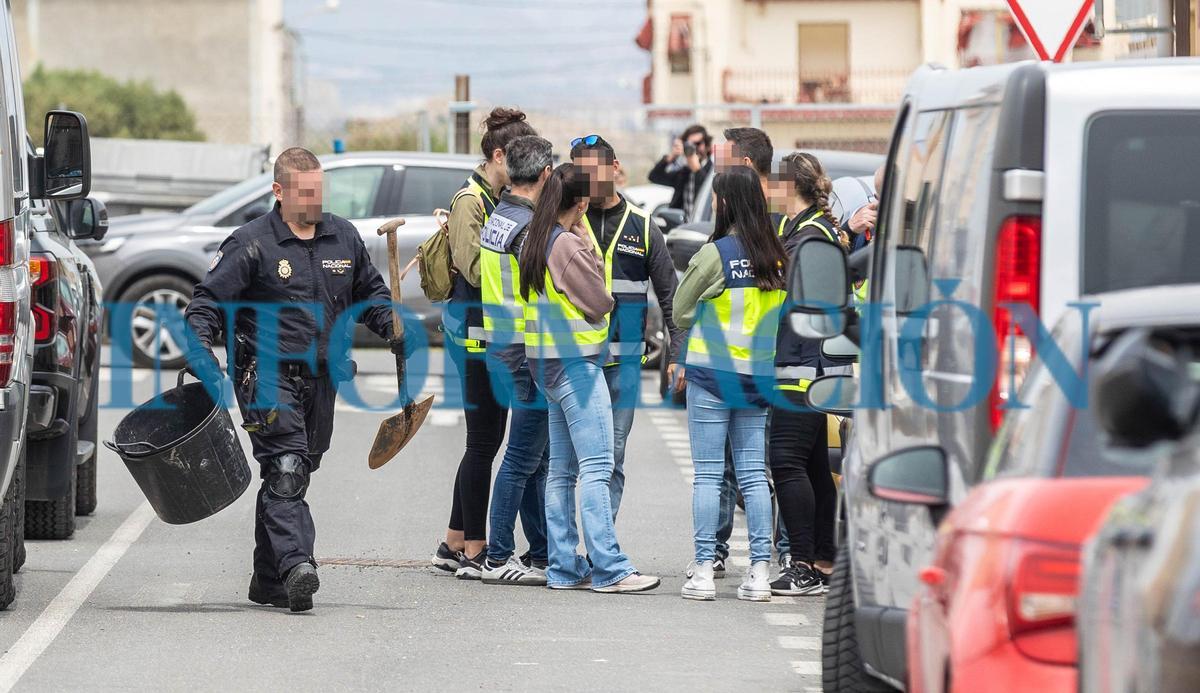 Detenido un empleado de Jesús Tavira y otras dos personas por matar y enterrar al empresario en Alicante Detenido un empleado de Jesús Tavira y otras dos personas por matar y enterrar al empresario en Alicante