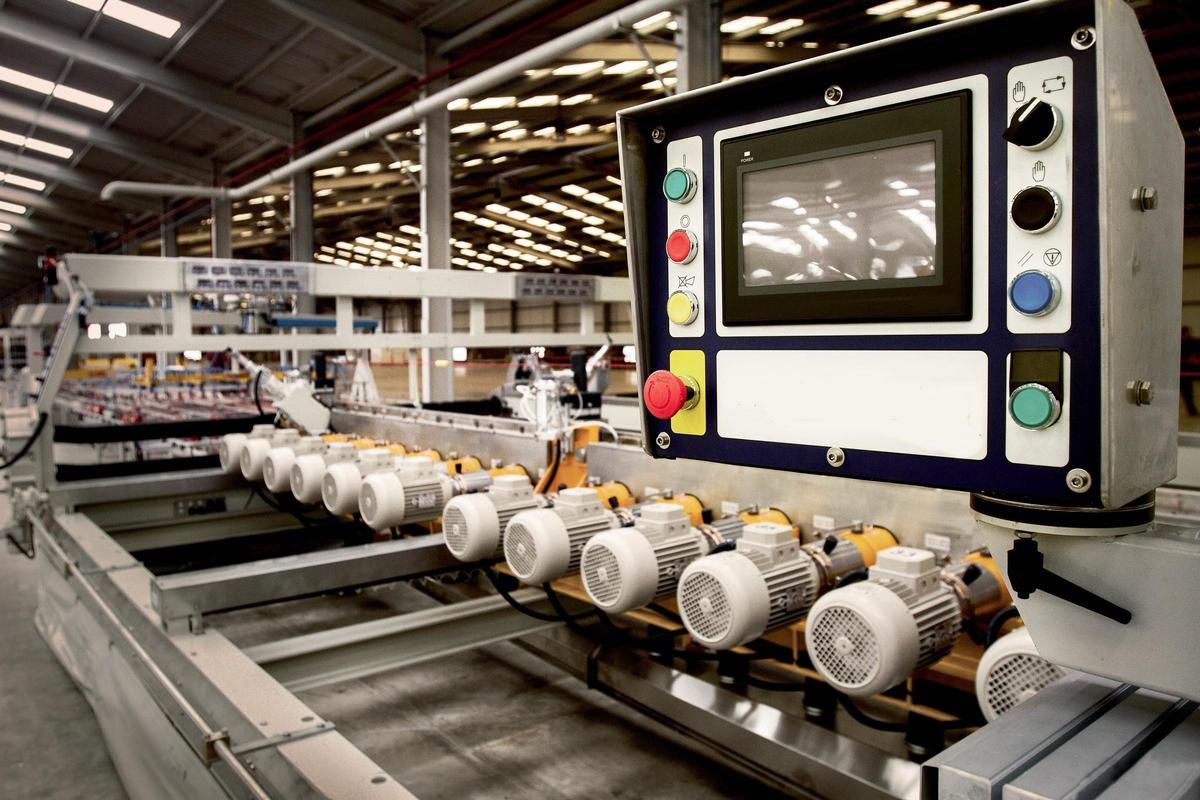 La maquinaria cerámica es una industria que traspasa fronteras con clientes en diversos países productores.