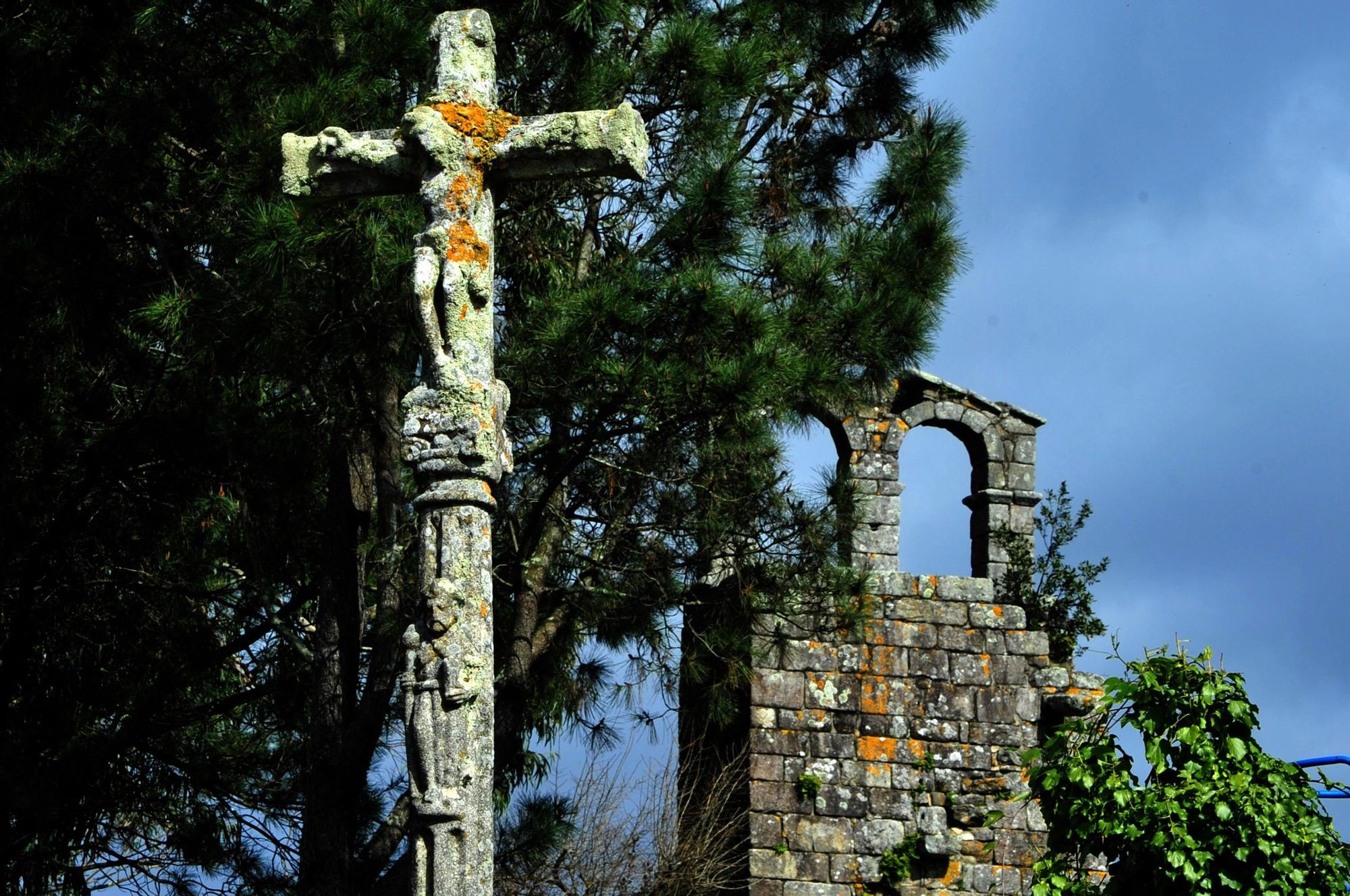 Ruinas de la Torre de Cálago en Vilanova de Arousa