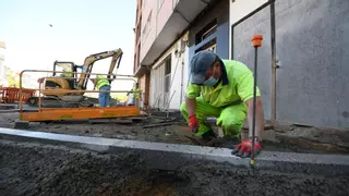 La falta de materiales y de mano de obra obliga a prorrogar las obras de O Castañal y del Parque de Bomberos
