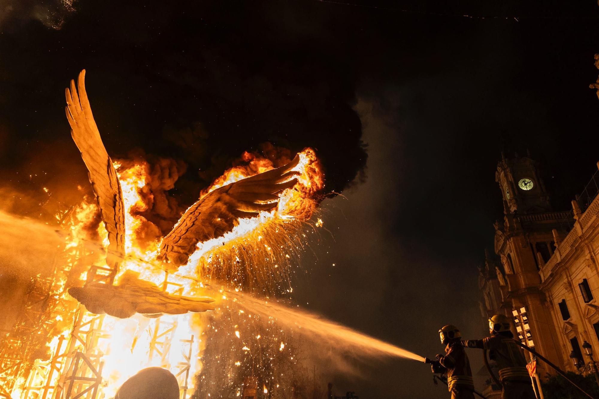 Así ha ardido la falla municipal de 2024