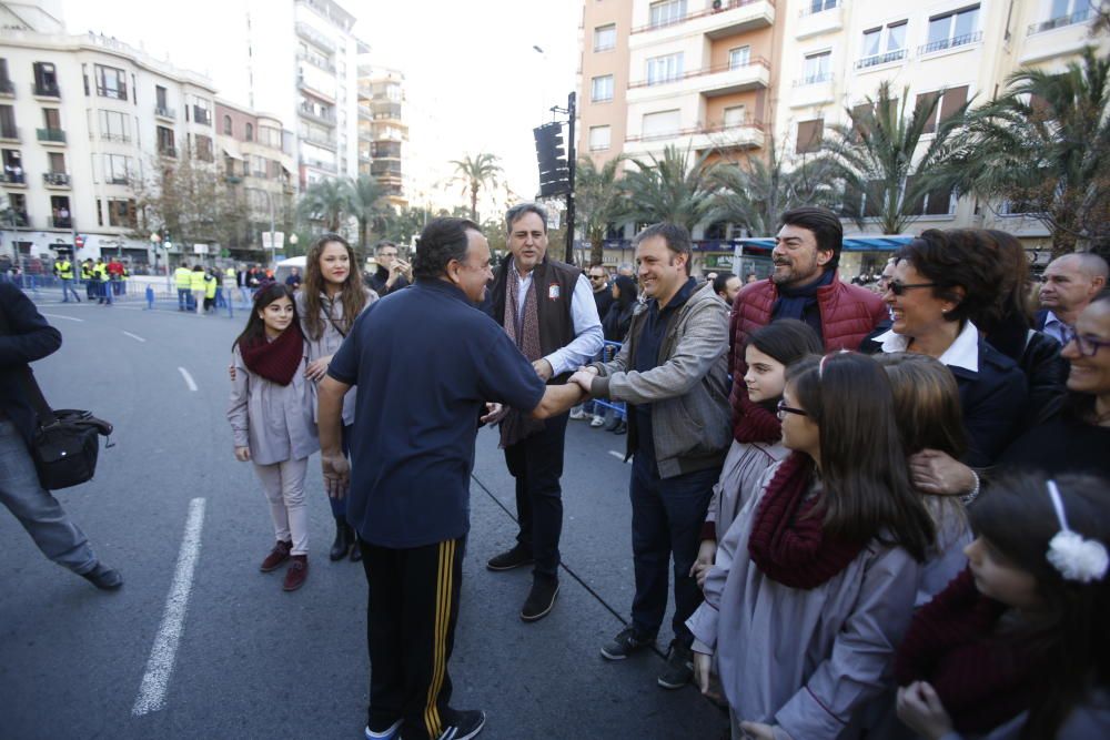 Una Nochevieja a ritmo de mascletà en Alicante