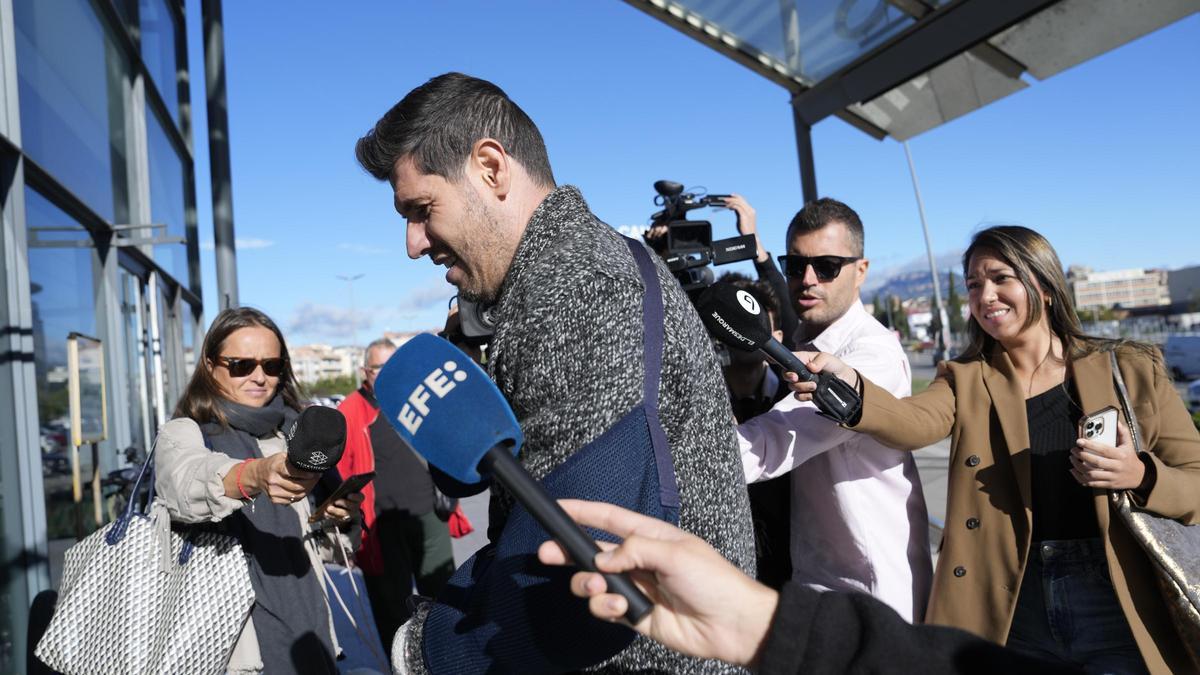 Luque abandona el juzgado tras declarar por videoconferencia ante juez de la Audiencia Nacional