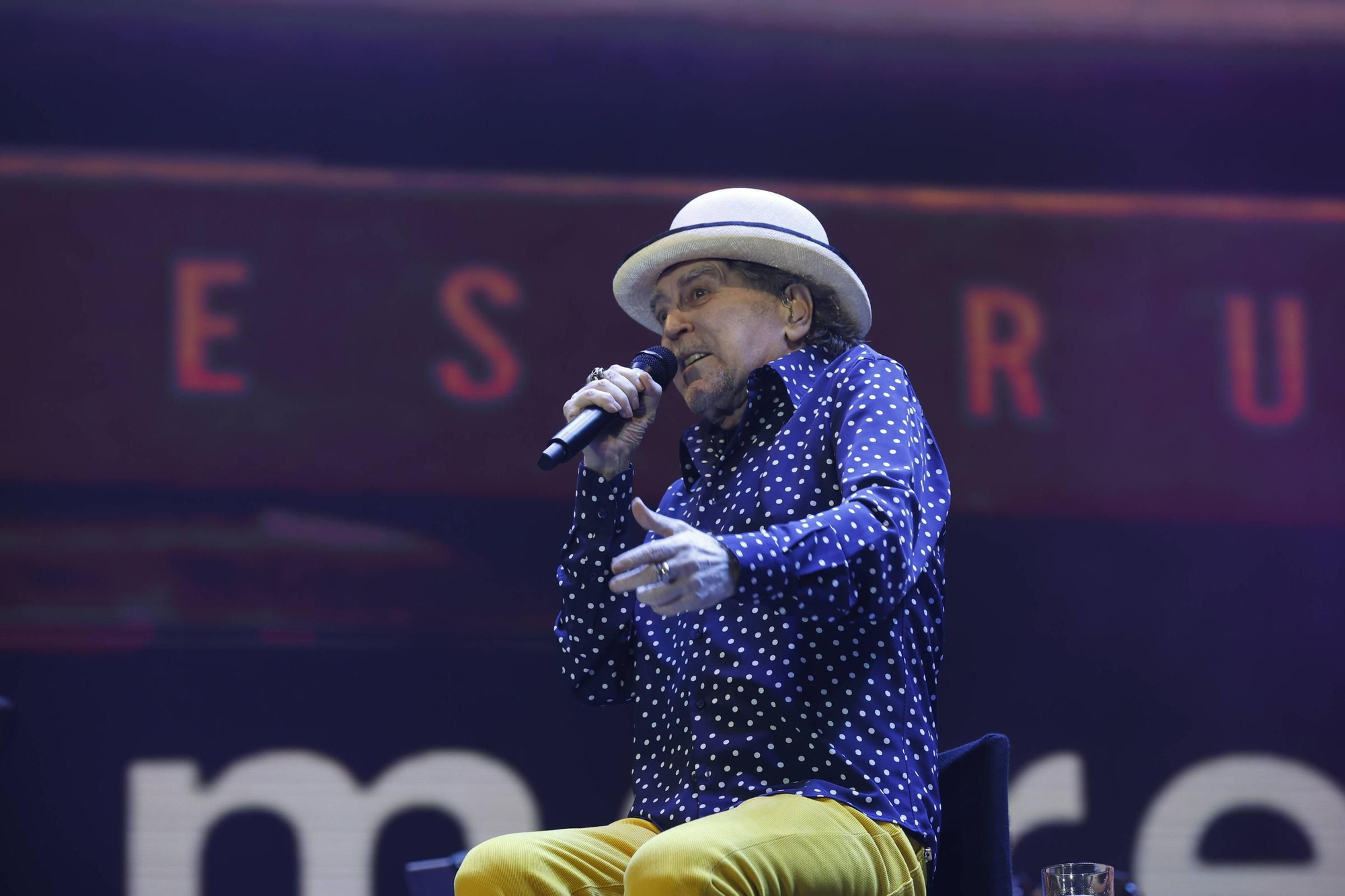 EN IMÁGENES | Gijón rinde homenaje a Sabina: de aquí a la eternidad