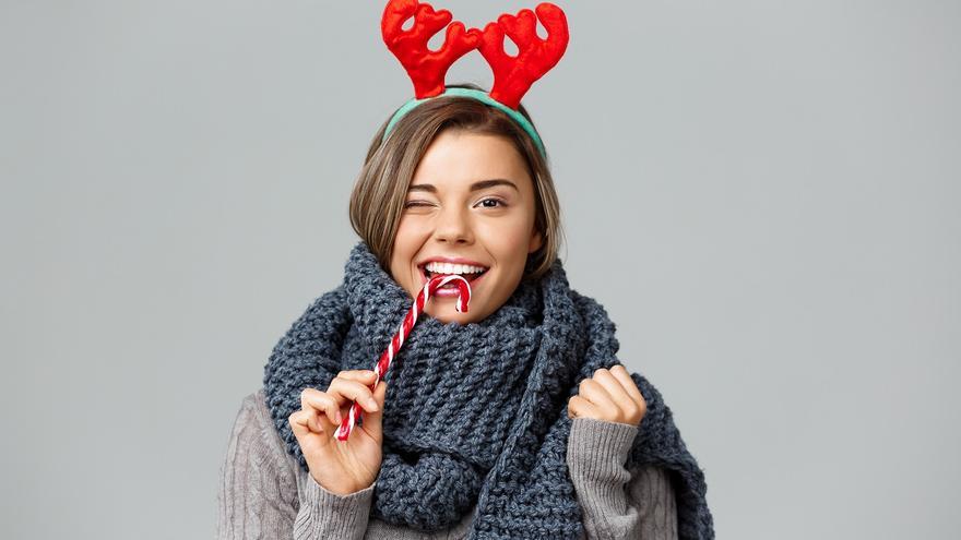 ¿Por qué el dentista recomienda para estas Navidades masticar chicle? ¿Cuál?