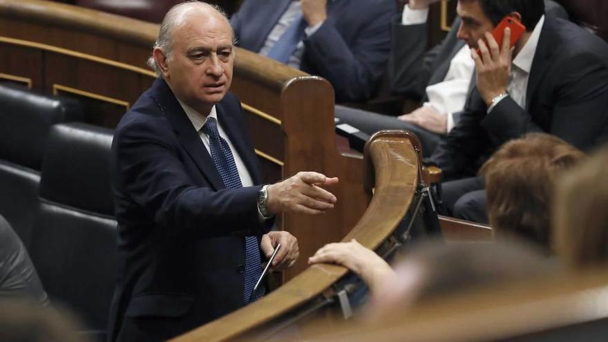 Jorge Fernández Díaz durante la última sesión del Pleno del Congreso.