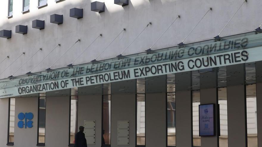 ¿Qué es la OPEP? Las claves de la salida de Emiratos Árabes y su impacto en el precio del petróleo