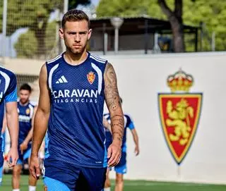 Diego González completa su primer entrenamiento: "Veía al histórico Real Zaragoza, al Guaje Villa o a Diego Milito, fue fácil entendernos"