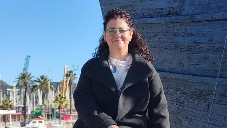 El Ayuntamiento de Torrevieja reconoce a Maribel González Bautista con su galardón anual a los profesionales de los medios de comunicación