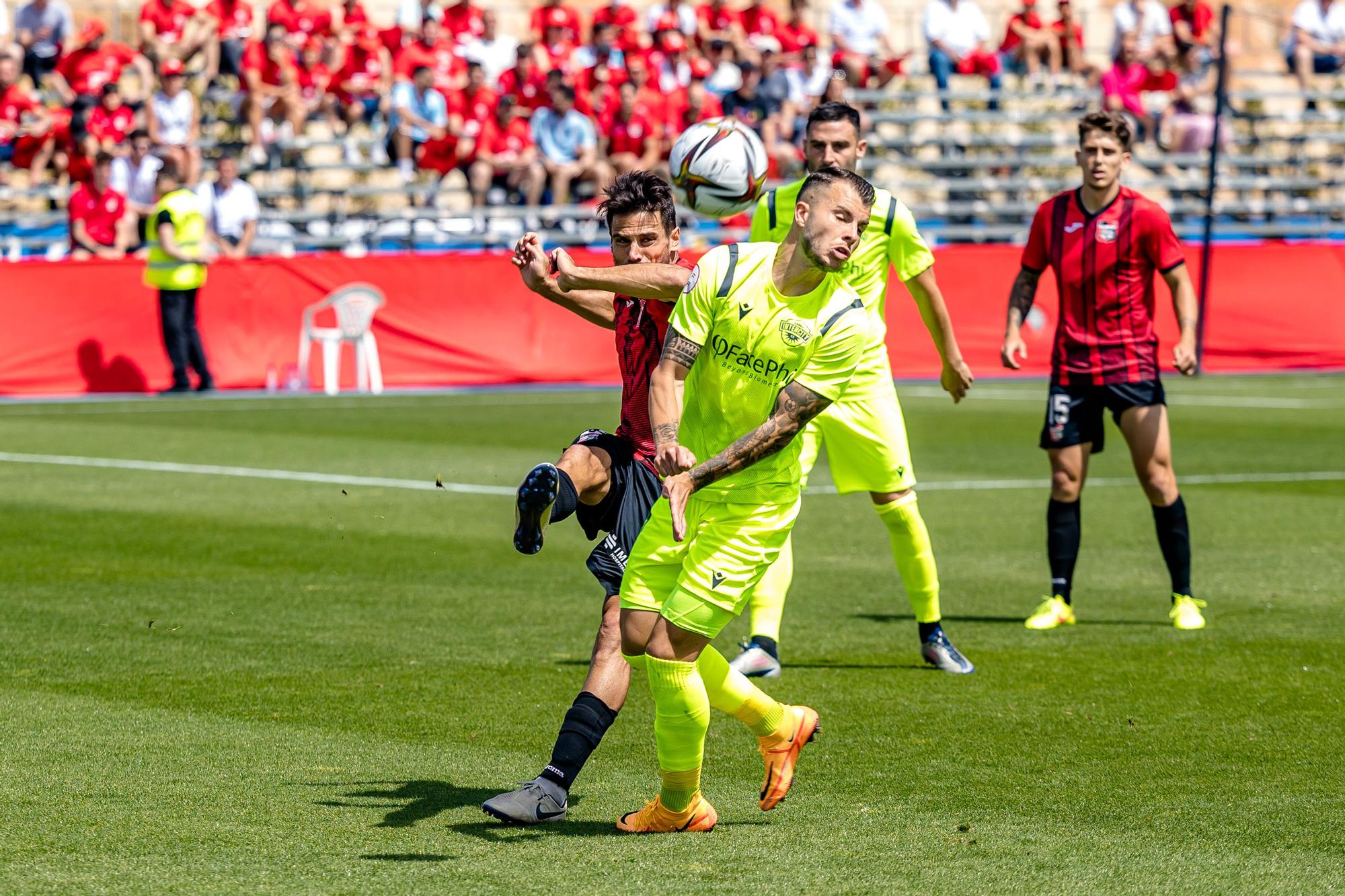 Un empate valía al Intercity en La Nucía para lograr el ascenso directo a Primera RFEF como campeón del grupo 5 de Segunda RFEF. Y un punto lograron los hombres dirigidos por Gustavo Siviero, en un ejercicio de resistencia y orden defensivo