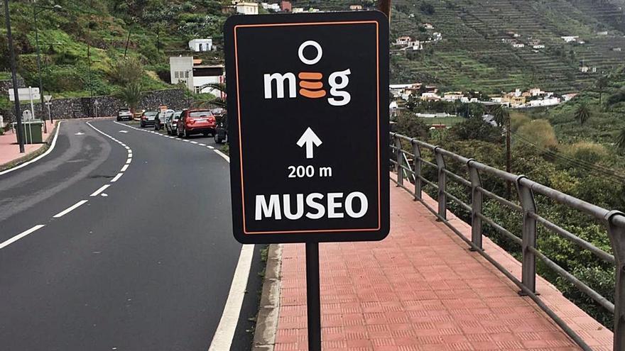 Señalética del Museo Etnográfico en Hermigua.