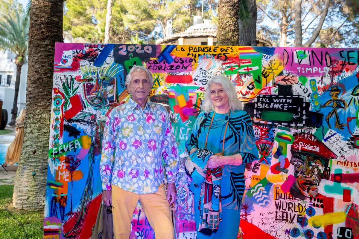 La actriz Macarena Gómez y su marido el pintor Aldo Comas, una pareja con mucho arte