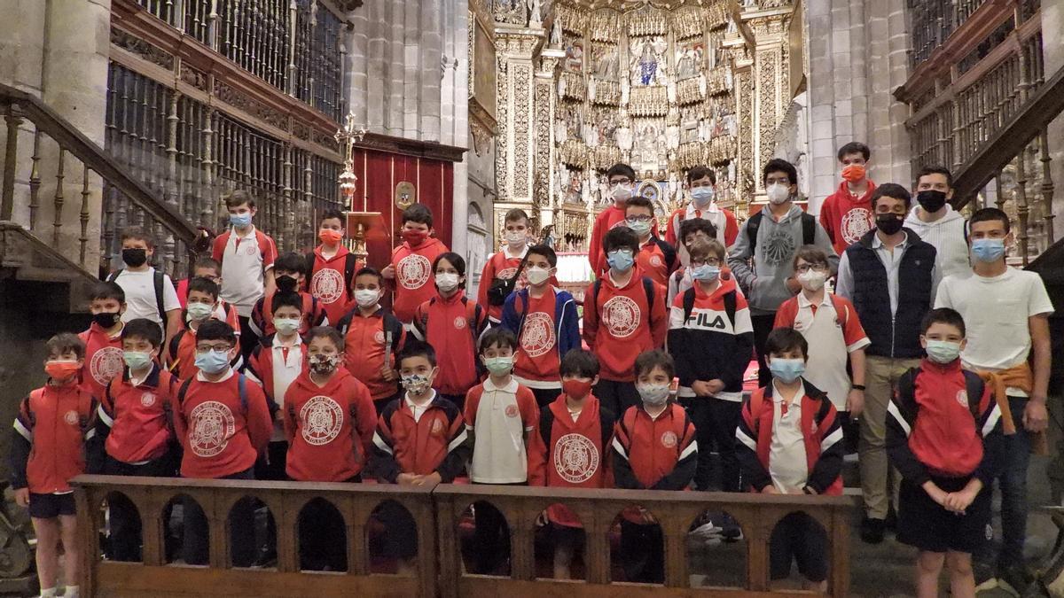 Los ‘chicos del coro’ de Toledo visitan la catedral de Ourense