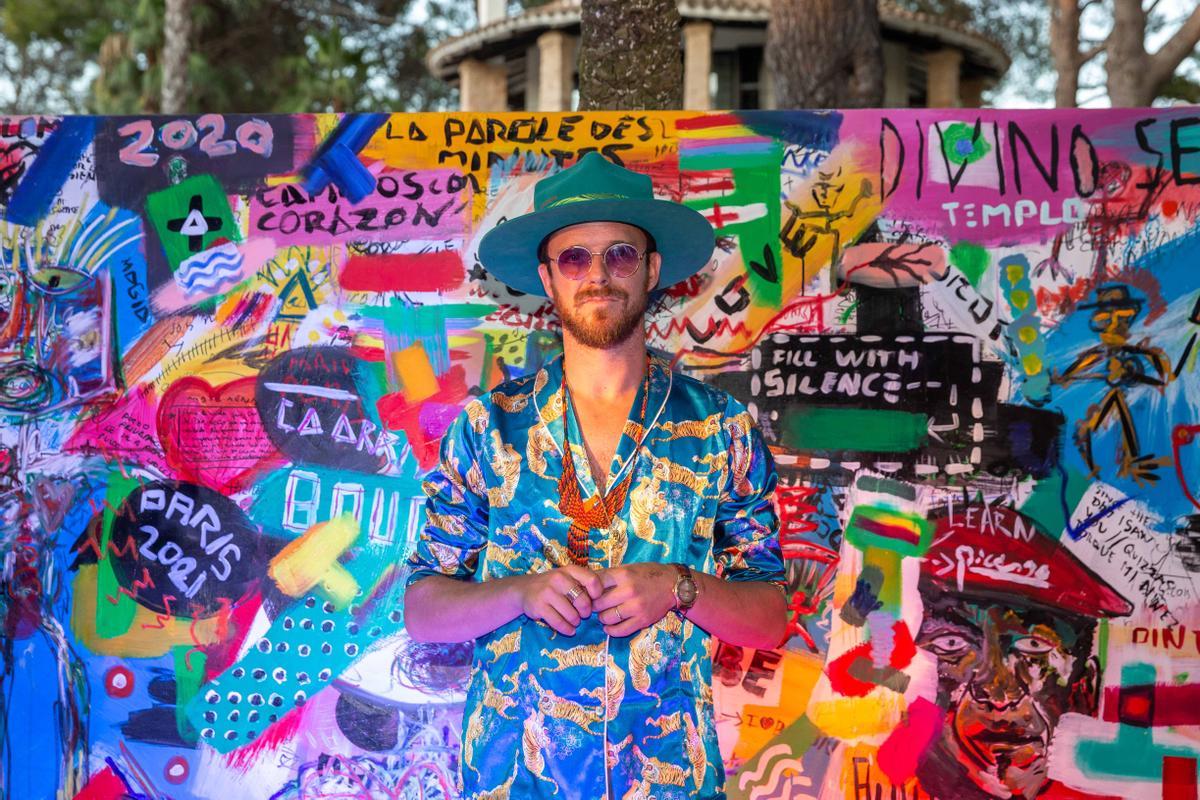 La actriz Macarena Gómez y su marido el pintor Aldo Comas, una pareja con mucho arte