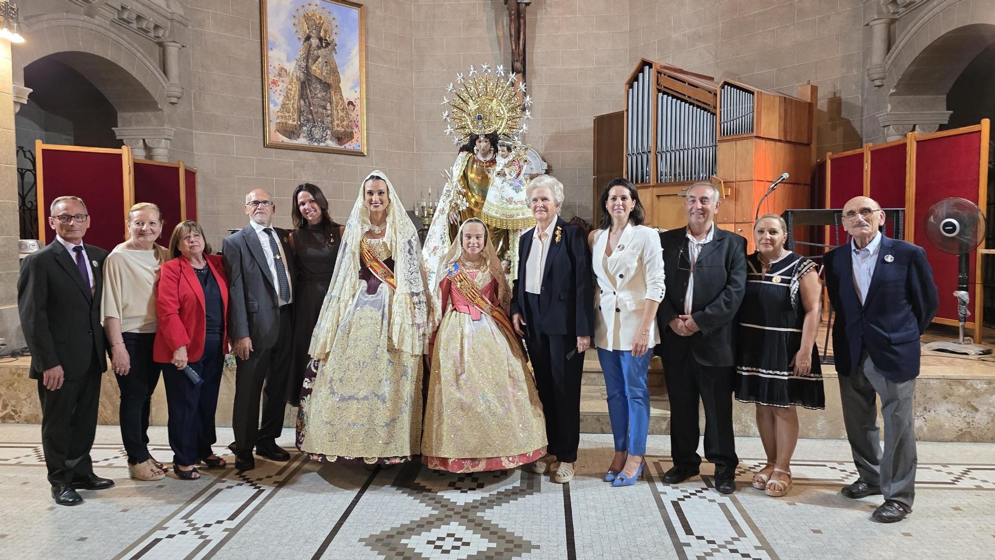 Así ha sido el Besamanos de las falleras mayores y cortes de honor 2025