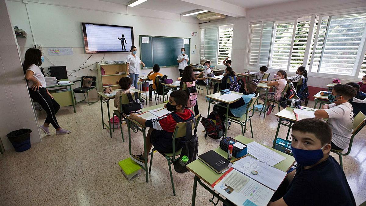 Imagen de archivo de un taller escolar en el IES Sa Bodega de Ibiza.