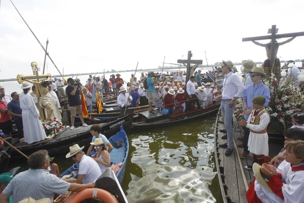 Encuentro de los Cristos de El Palmar, Catarroja, Silla y Massanassa en el Lago de la Albufera