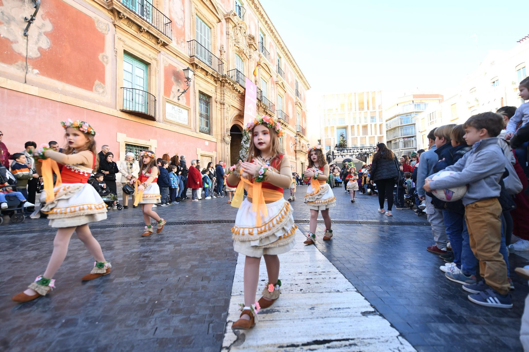 Las mejores imágenes del desfile de Papá Noel en Murcia