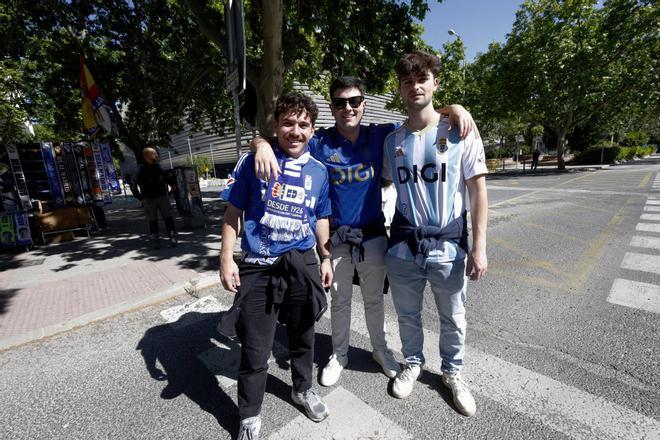 En imágenes: El oviedismo tiñe Madrid de azul en una previa muy asturiana