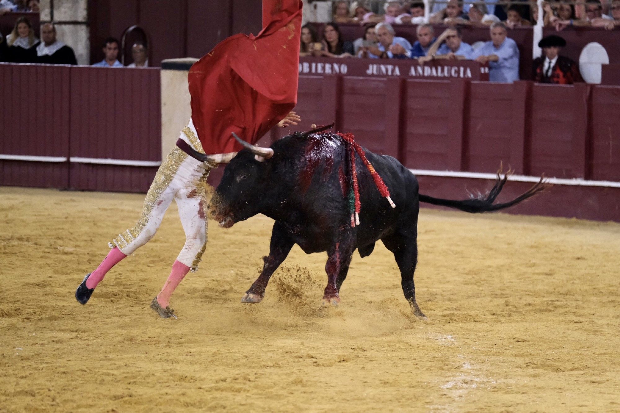 Decepción en el Desafío Ganadero en La Malagueta en la tercera de abono