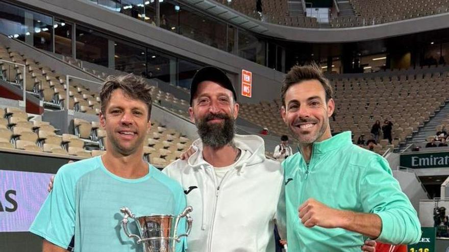 El gijonés detrás del triunfo español en el doble de Roland Garros: "Fue muy emocionante"