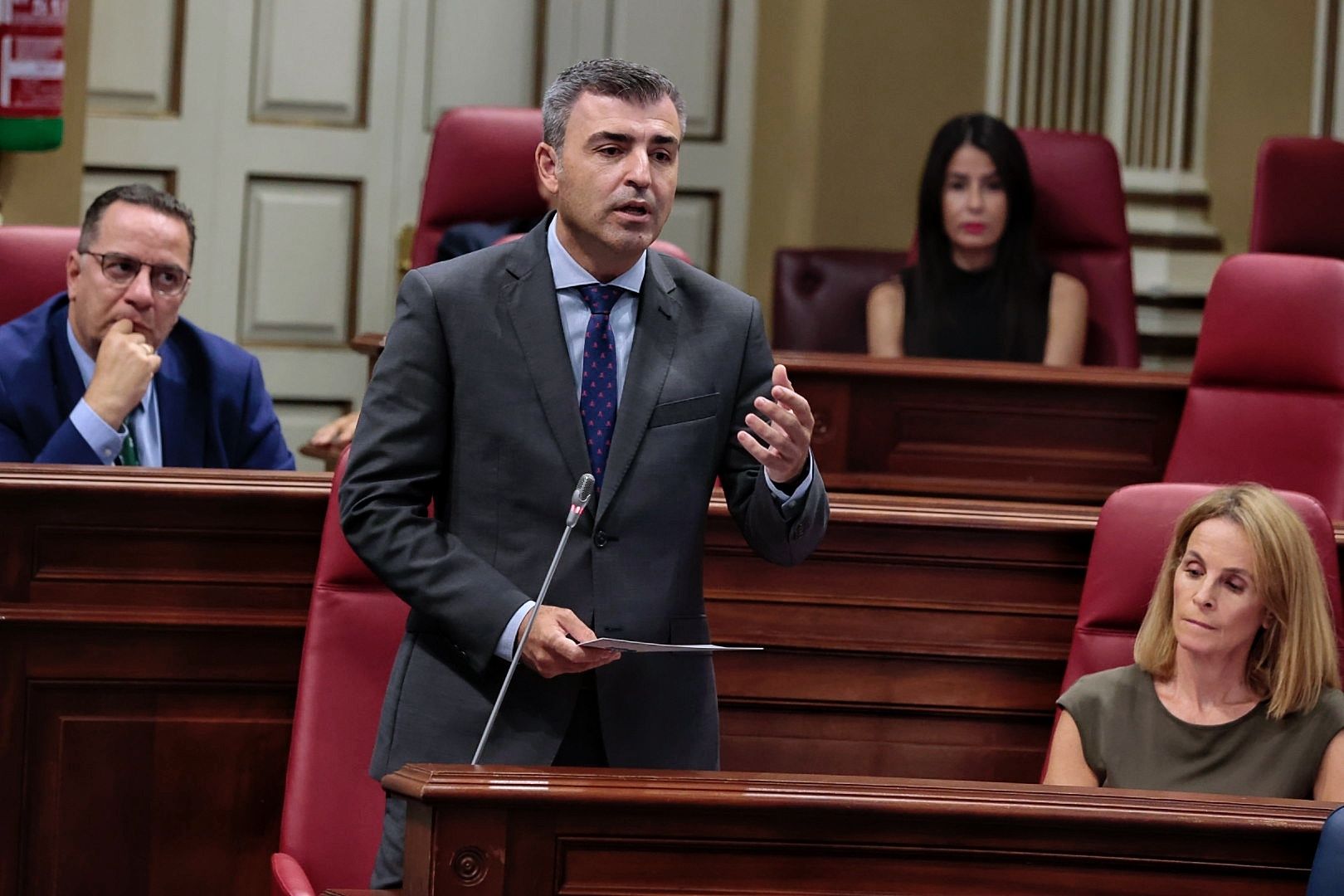 Pleno en el Parlamento de Canarias (12/12/22)