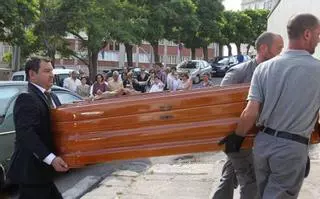 La familia de la mujer hallada muerta en Ourense urge que se busque a los culpables