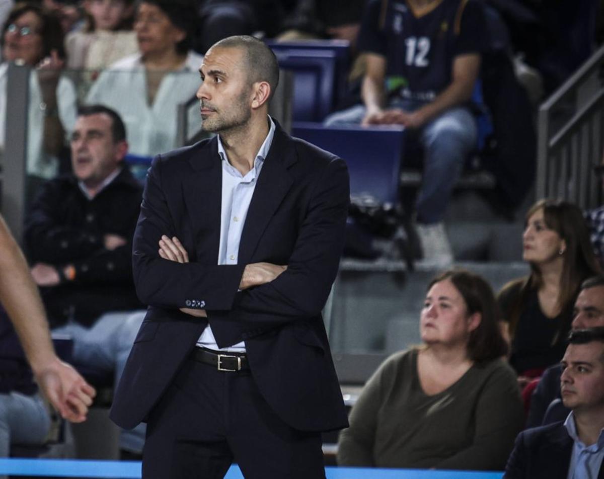 Javi Rodríguez, durante el partido ante el Cartagena.  |