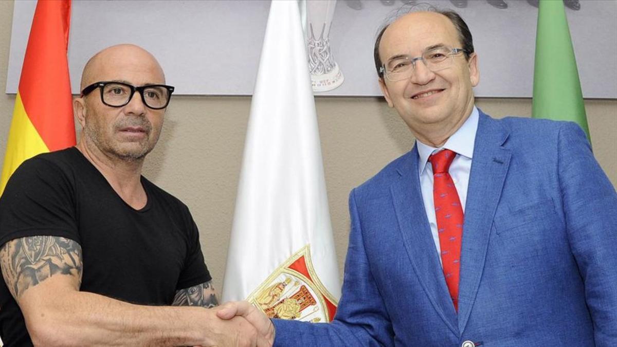 Sampaoli y Castro aparcan su guerra